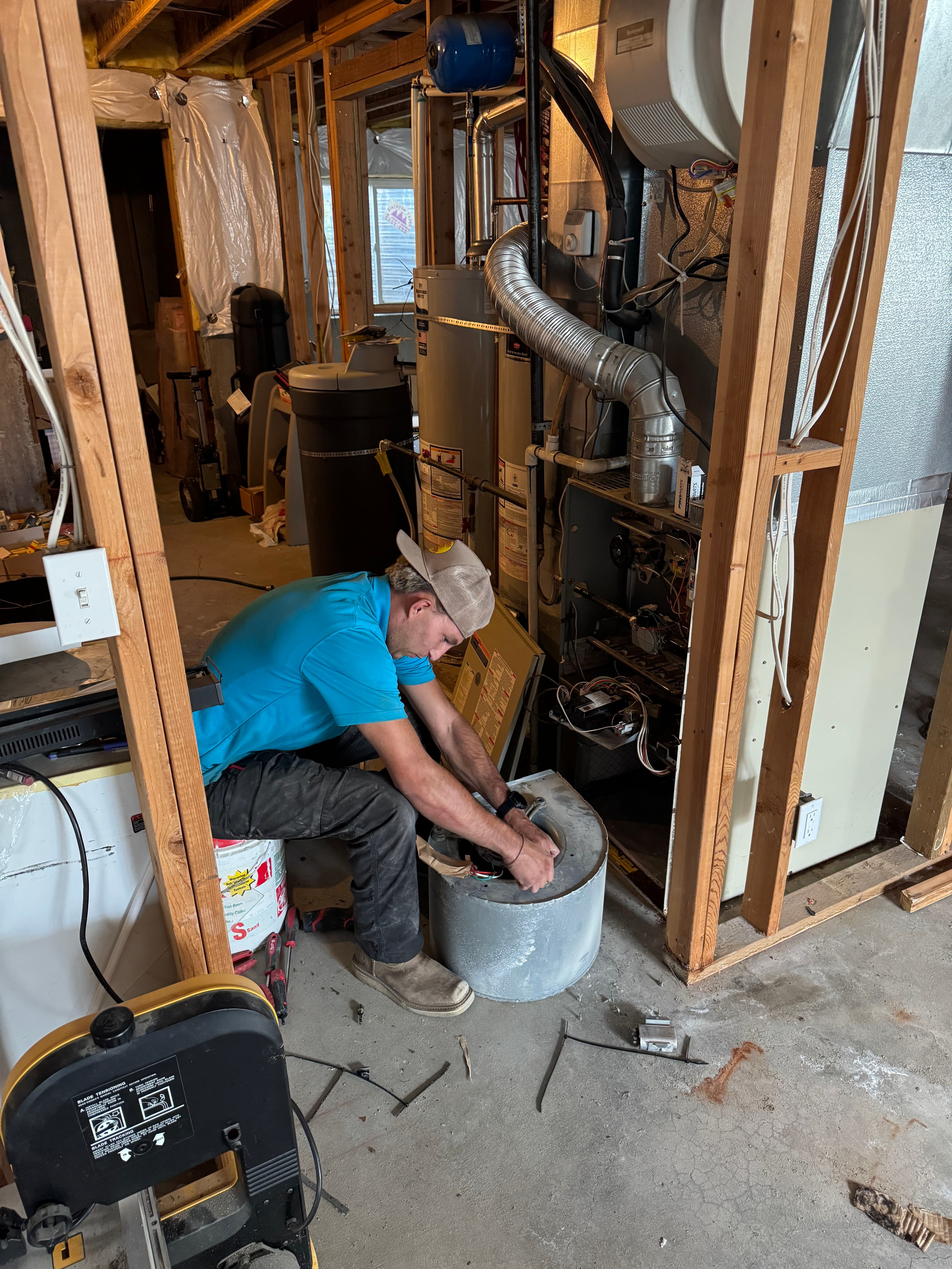 Project AC Motor Replacement Gets Highland Home Cool Again image