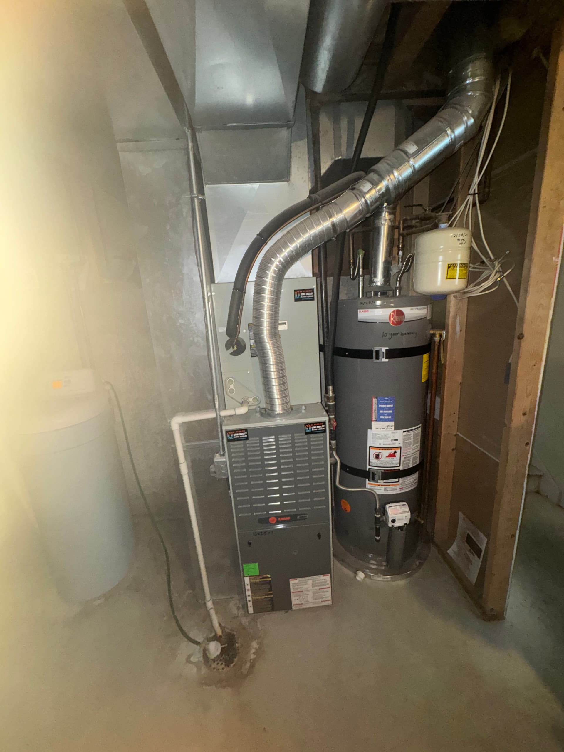 Gallery photos for Full HVAC System Replacement in Cedar Hills: Image #3