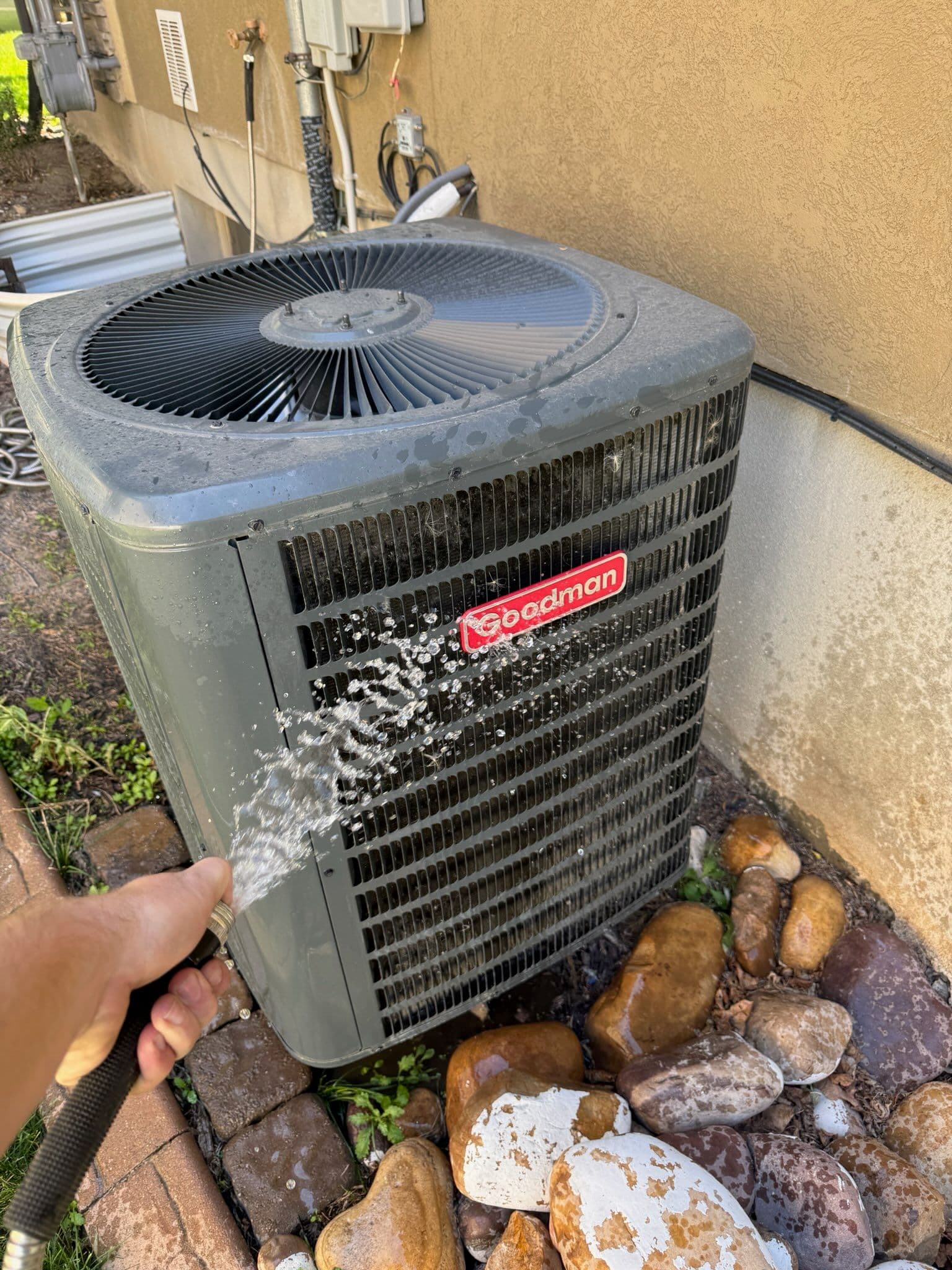 Maximize AC Efficiency with Coil Cleaning Tips image