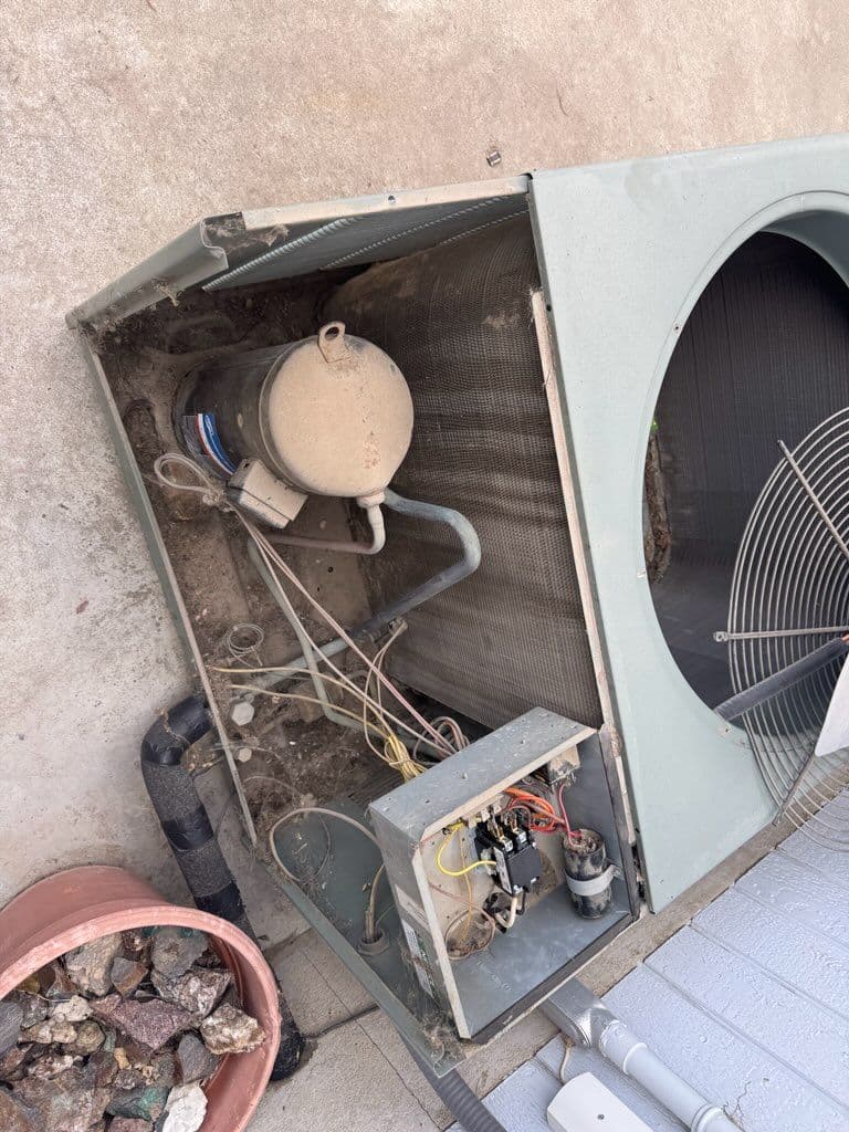 Gallery photos for Boost AC Efficiency with Our Expert Maintenance: Image #1