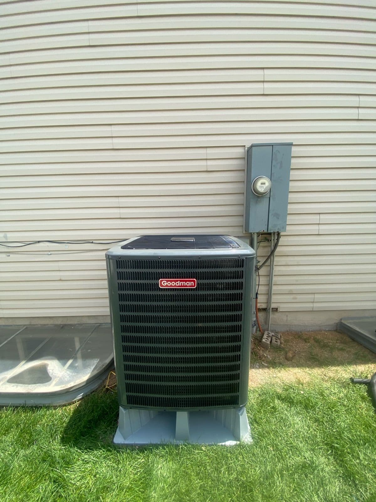 Energy-Saving Heat Pump Installation in Woods Cross image