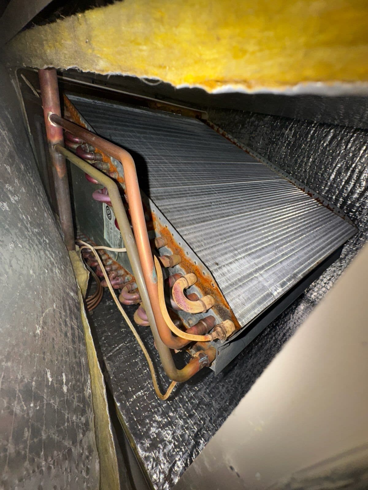 Gallery photos for Refresh Your AC With Skilled Refrigerant Recharges: Image #1