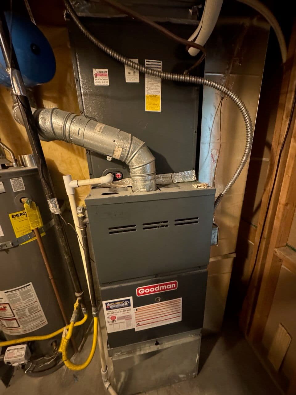 Gallery photos for Efficient Goodman A/C Repair in Cedar Hills: Image #2