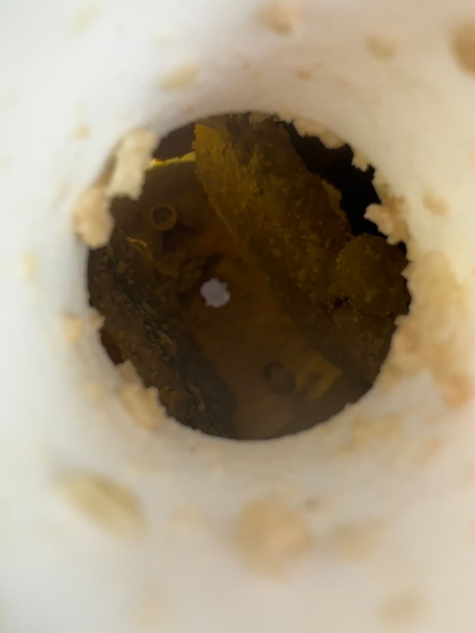 Gallery photos for Combat Hidden Humidifier Build-Up with Expert Maintenance: Image #1