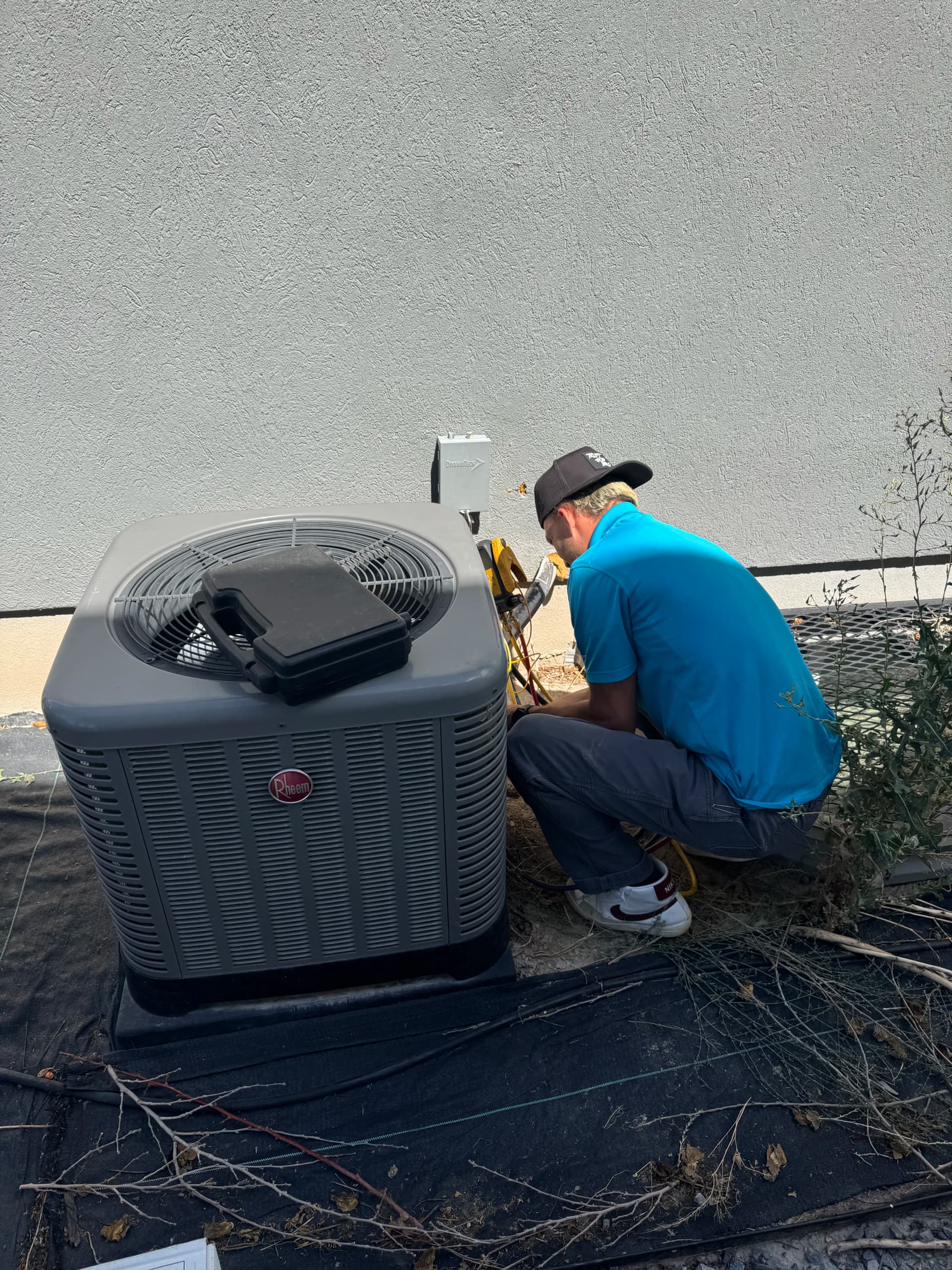 A/C Repair Done Right in Vineyard image